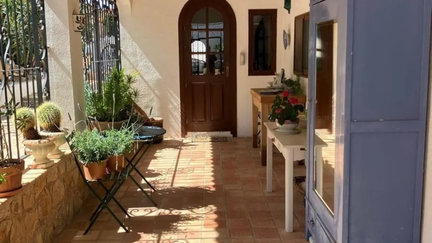 Villa de 4 dormitorios en Albir, Spain No. 586 № 7