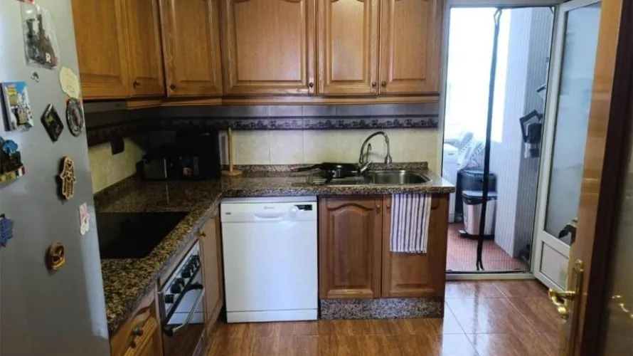 Apartamento de 110m² en Torrevieja, Spain No. 937