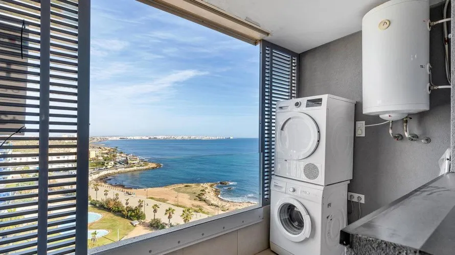 Ático de 3 dormitorios en Torrevieja, Spain No. 1020 № 20