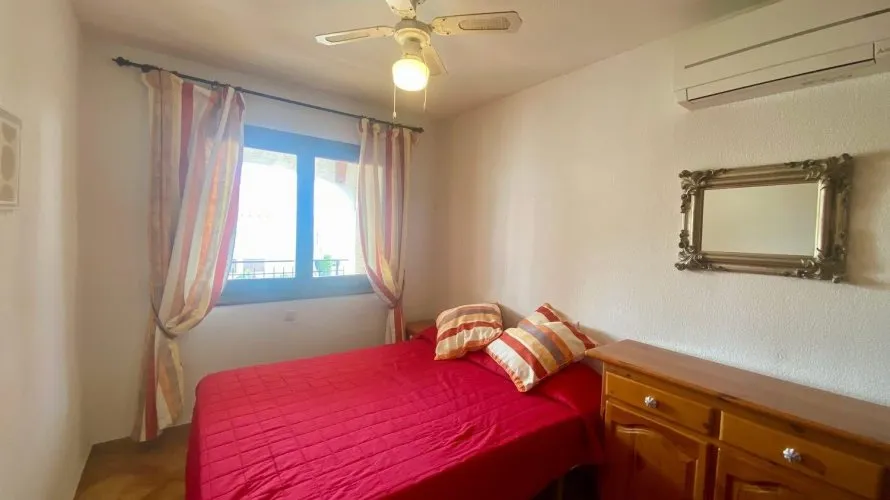 Apartamento de 2 dormitorios en Cabo Roig, Spain No. 1352 № 11