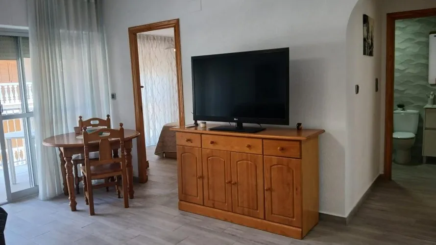 Apartamento de 1 dormitorio en Guardamar del Segura, Spain No. 869 № 11