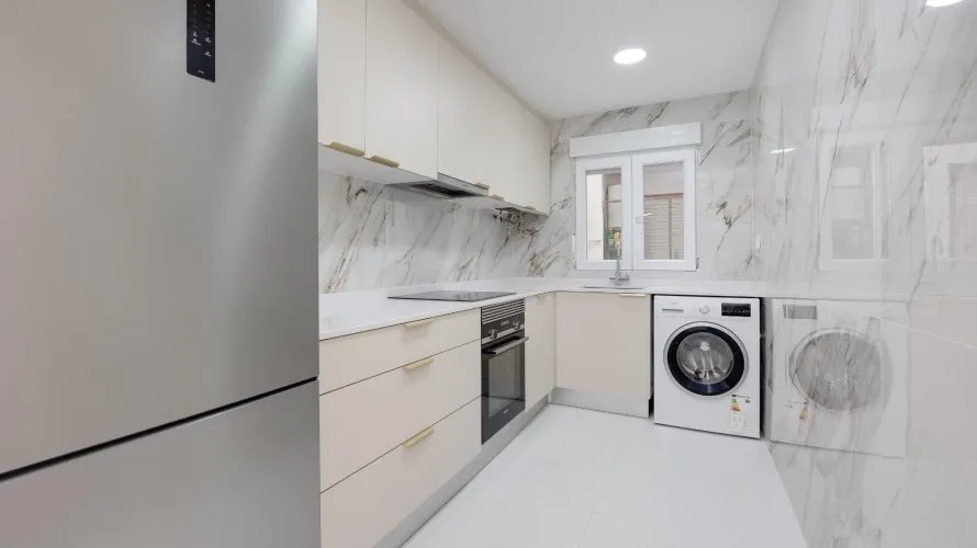 Apartamento de 3 dormitorios en Torrevieja, Spain No. 903 № 16