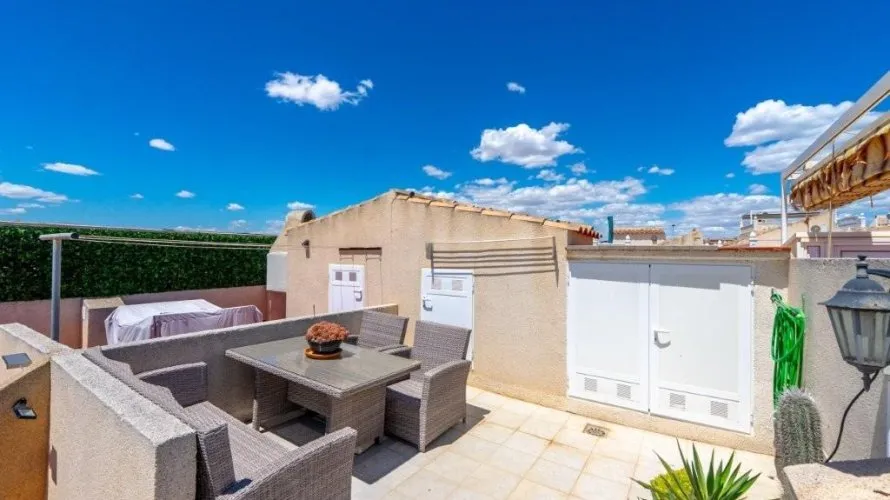 Сasa de 2 dormitorios en Torrevieja, Spain No. 864 № 5