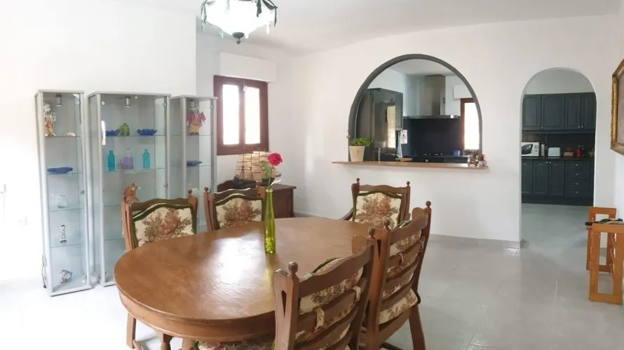 Villa de 6 dormitorios en Alicante, Spain No. 242 № 4