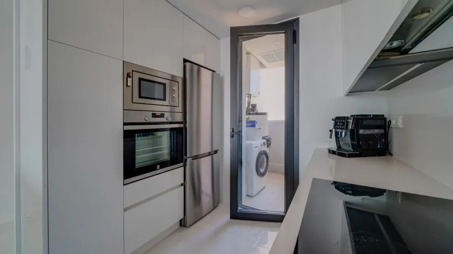Apartamento de 2 dormitorios en Benidorm, Spain No. 1281 № 9