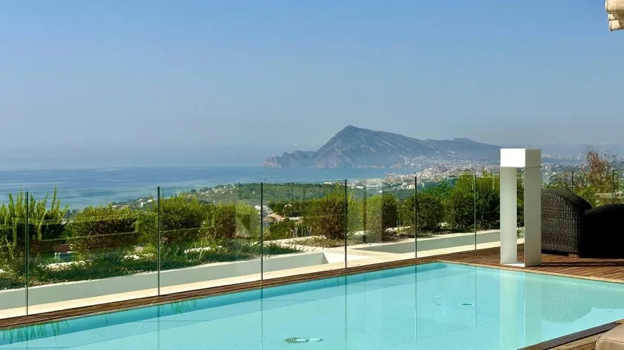 Villa de 4 dormitorios en Altea, Spain No. 593 № 10