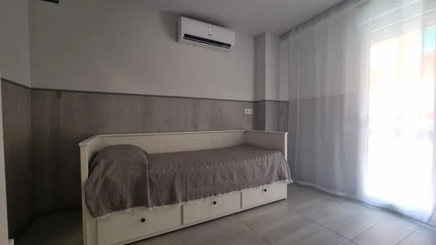 Apartamento de 3 dormitorios en Torrevieja, Spain No. 763 № 4