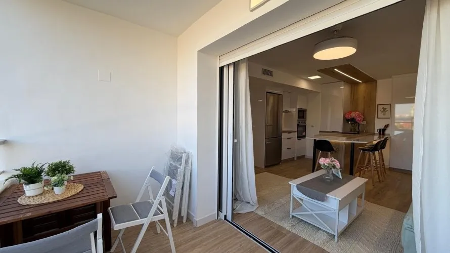 Apartamento de 3 dormitorios en Torrevieja, Spain No. 231 № 22
