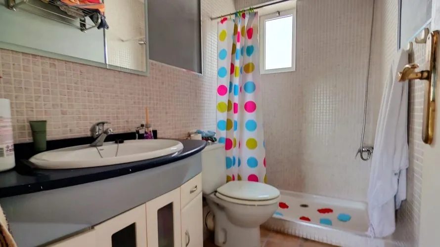 Apartamento de 2 dormitorios en Torrevieja, Spain No. 1030 № 10