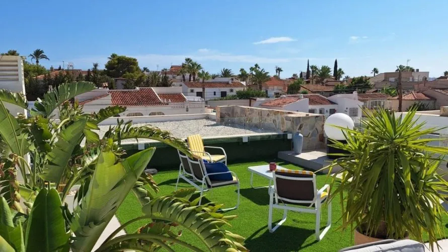 Villa de 106m² en Torrevieja, Spain No. 1284 № 7