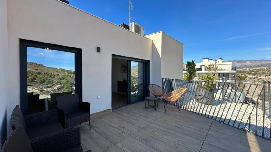 Ático de 3 dormitorios en Villajoyosa, Spain No. 370 № 18