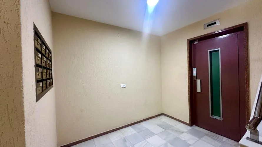 Apartamento de 3 dormitorios en Alicante, Spain No. 1330 № 18
