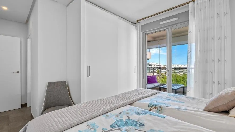 Apartamento de 2 dormitorios en San Miguel de Salinas, Spain No. 1364 № 5