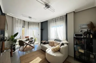 Apartamento de 3 dormitorios en Nueva Torrevieja, Spain No. 1183