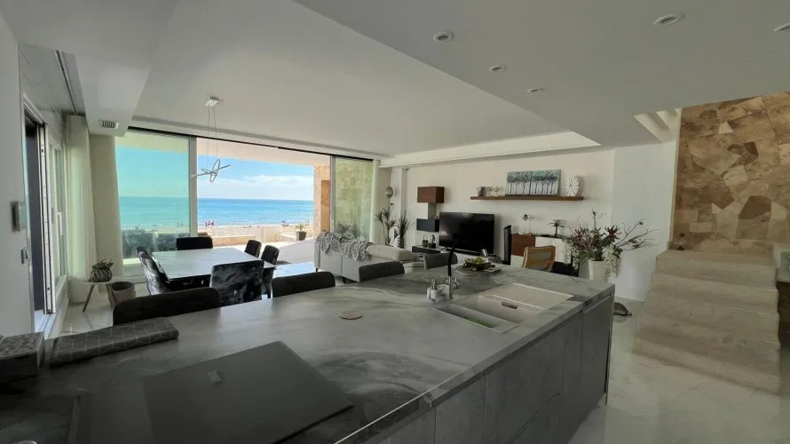 Villa de 5 dormitorios en La Mata, Spain No. 613 № 12