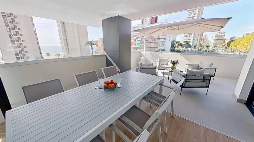 Apartamento de 2 dormitorios en Benidorm, Spain No. 107 № 19