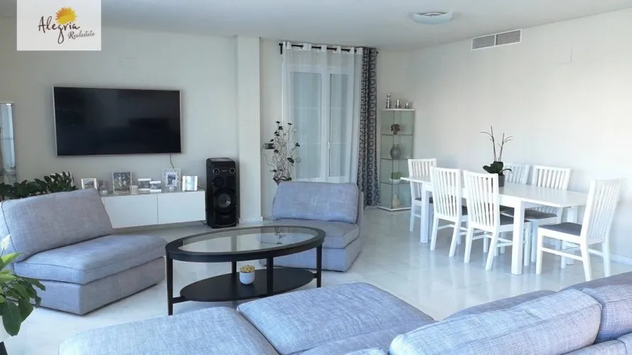 Villa de 4 dormitorios en Finestrat, Spain No. 260 № 9