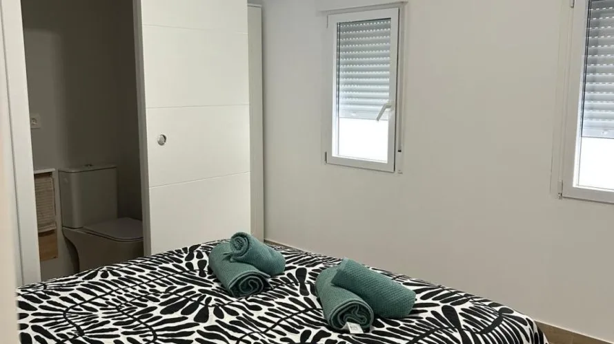 Сasa de 2 dormitorios en Benidorm, Spain No. 683 № 4