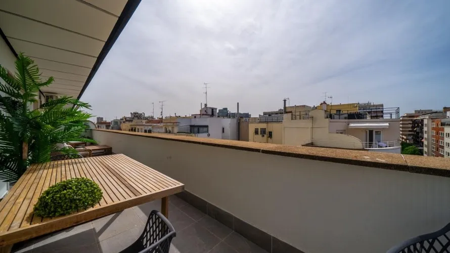 Apartamento de 3 dormitorios en Madrid, Spain No. 1134 № 22