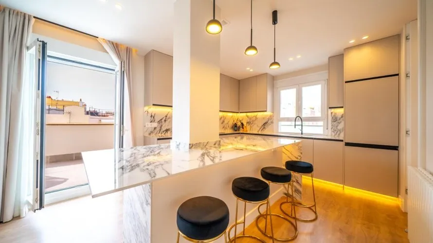 Apartamento de 3 dormitorios en Madrid, Spain No. 1134 № 12