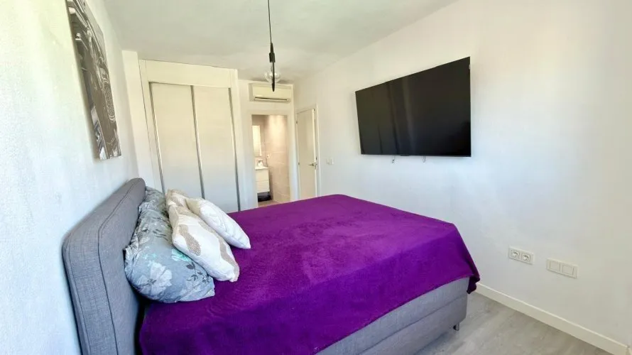 Apartamento de 2 dormitorios en Finestrat, Spain No. 887 № 11