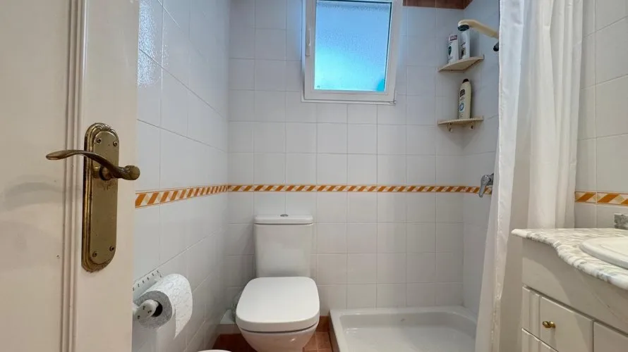 Apartamento de 3 dormitorios en Torrevieja, Spain No. 1323 № 23