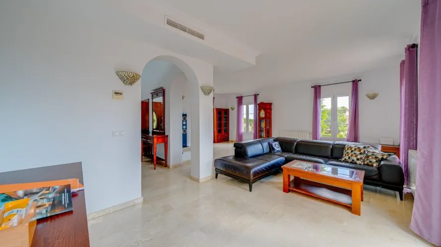 Villa de 4 dormitorios en Finestrat, Spain No. 165 № 3