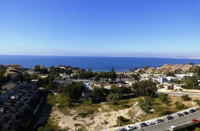 Apartamento de 4 dormitorios en Cabo De Las Huertas, Spain No. 1249