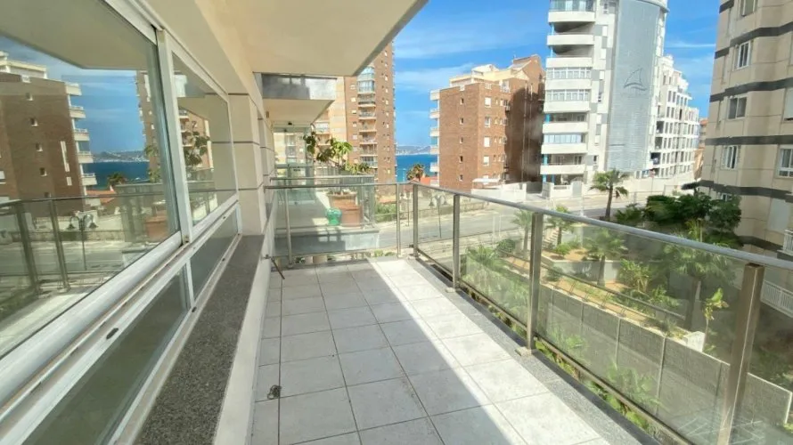 Apartamento de 168m² en Calpe, Spain No. 915 № 1