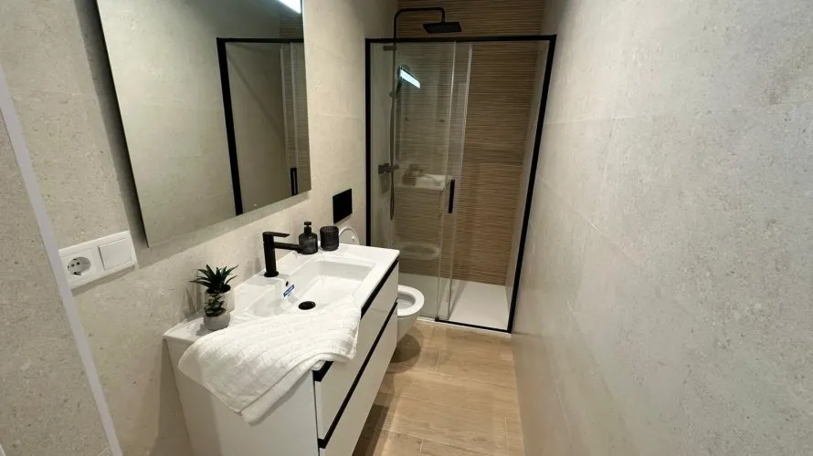 Apartamento de 2 dormitorios en Guardamar del Segura, Spain No. 645 № 16