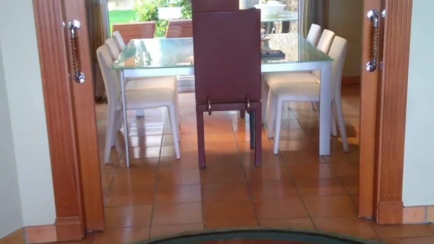Apartamento de 4 dormitorios en Banyeres de Mariola, Spain No. 262 № 3
