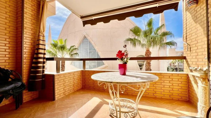 Apartamento de 3 dormitorios en Torrevieja, Spain No. 156 № 16
