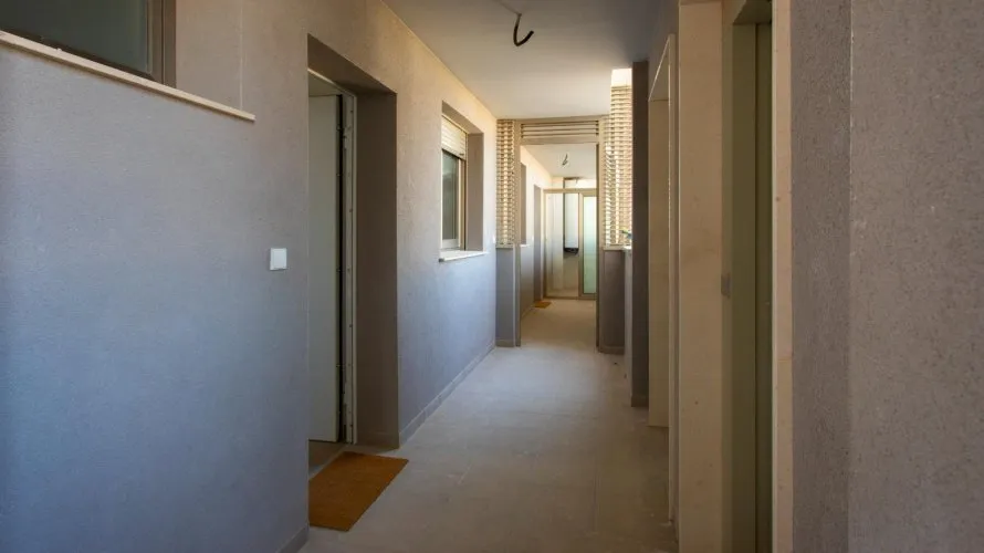 Apartamento de 3 dormitorios en Santa Pola, Spain No. 896 № 10
