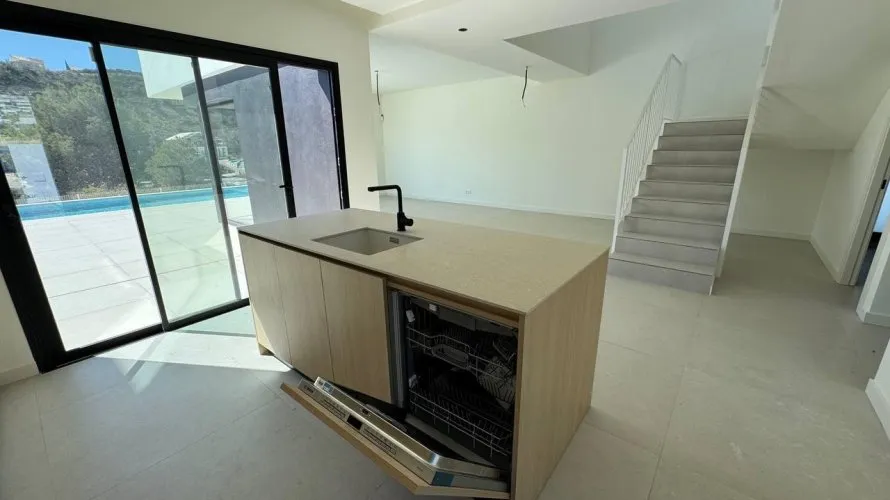 Villa de 3 dormitorios en Finestrat, Spain No. 1034 № 10
