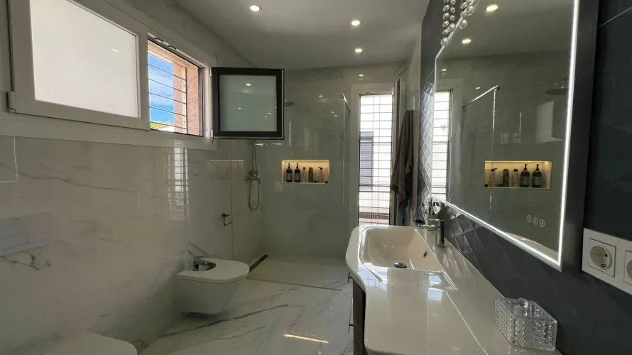 Villa de 5 dormitorios en La Mata, Spain No. 613 № 20