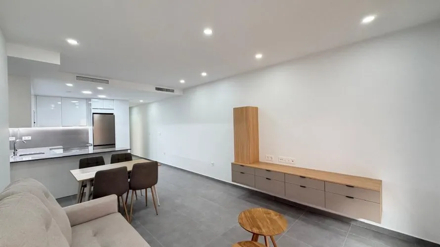 Apartamento de 3 dormitorios en Torrevieja, Spain No. 232 № 24
