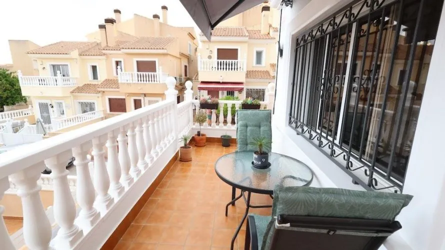 Apartamento de 3 dormitorios en Campoamor, Spain No. 1378 № 4