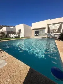Villa de 4 dormitorios en Algorfa, Spain No. 978
