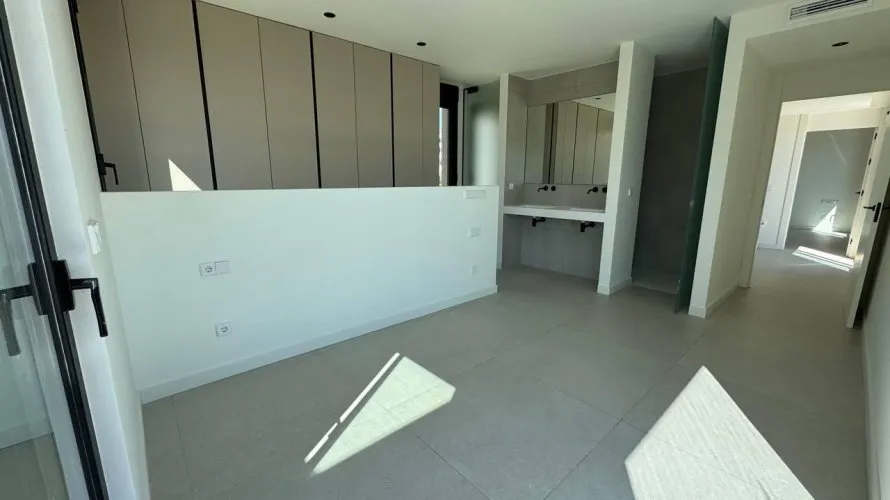 Villa de 3 dormitorios en Finestrat, Spain No. 1034 № 18