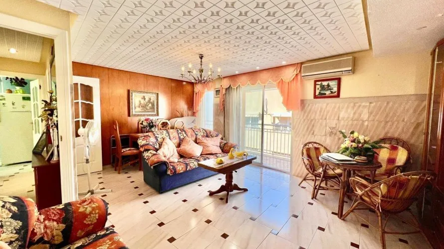 Apartamento de 1 dormitorio en Santa Pola, Spain No. 1003 № 2