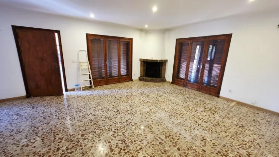 Apartamento de 5 dormitorios en Alicante, Spain No. 906 № 1