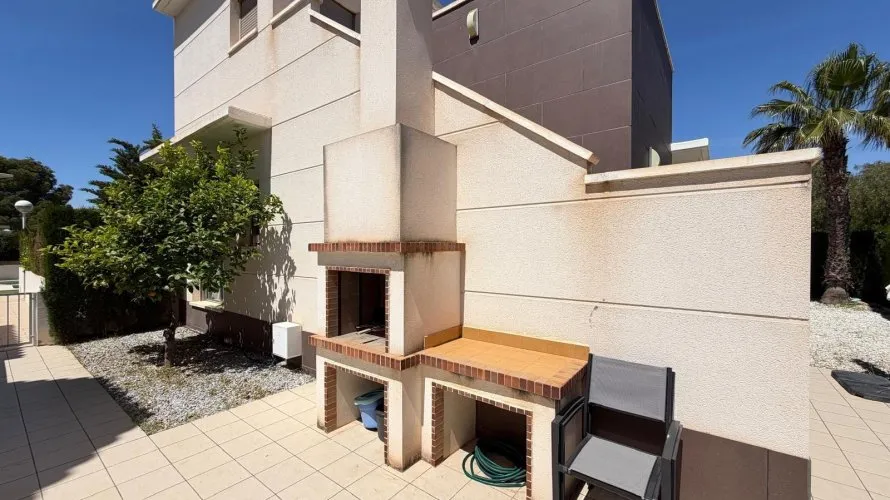 Villa de 4 dormitorios en Ciudad Quesada, Spain No. 1101 № 15