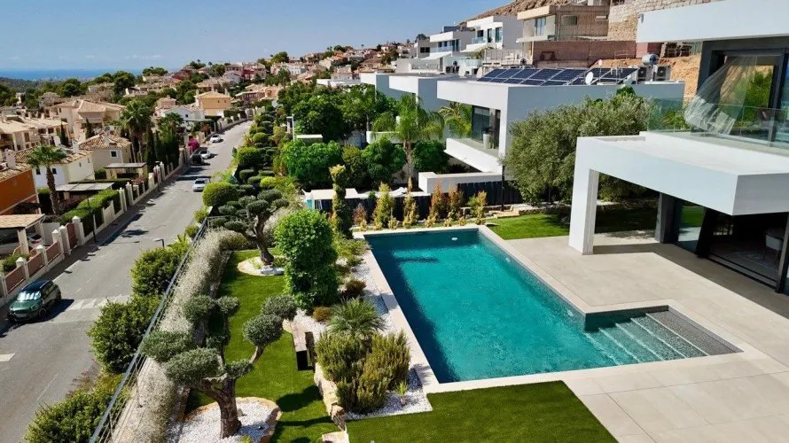 Villa de 890m² en Benidorm, Spain No. 832 № 3