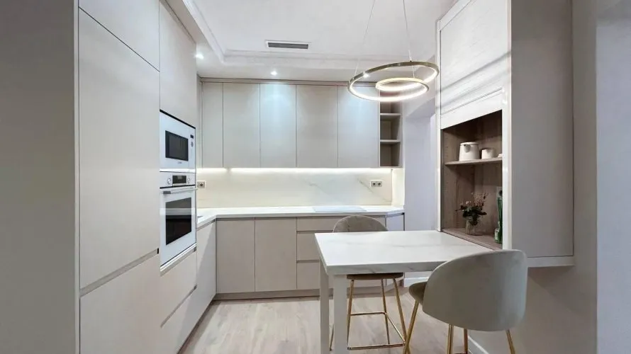 Apartamento de 2 dormitorios en Madrid, Spain No. 1039 № 10