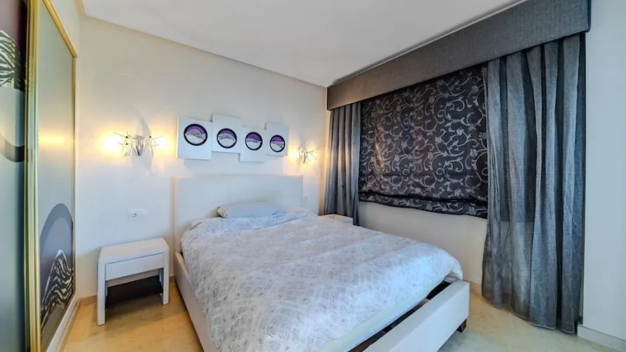 Villa de 5 dormitorios en Torrevieja, Spain No. 734 № 25