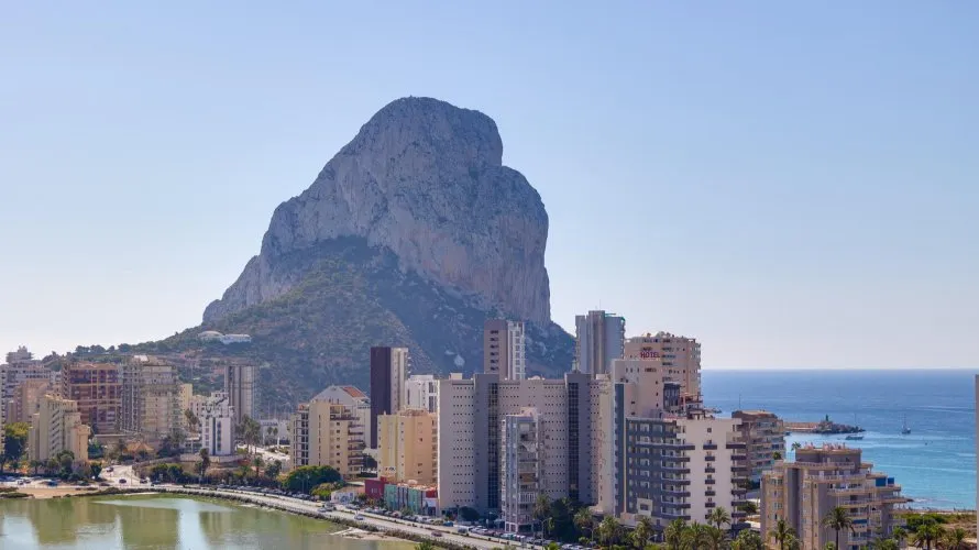 Apartamento de 3 dormitorios en Calpe, Spain No. 140 № 26