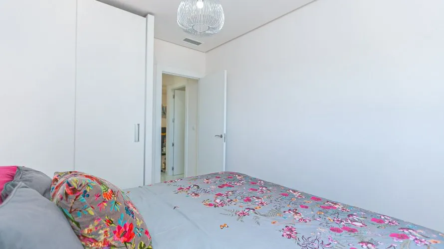 Apartamento de 82m² en Alicante, Spain No. 893