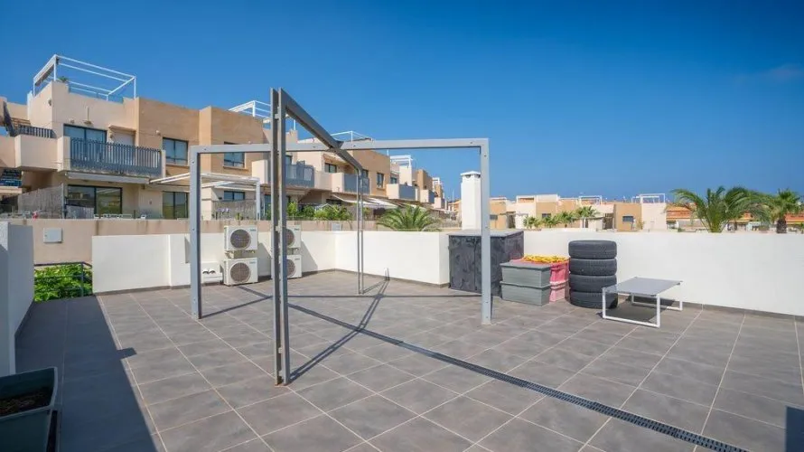 Villa de 3 dormitorios en La Zenia, Spain No. 797 № 15