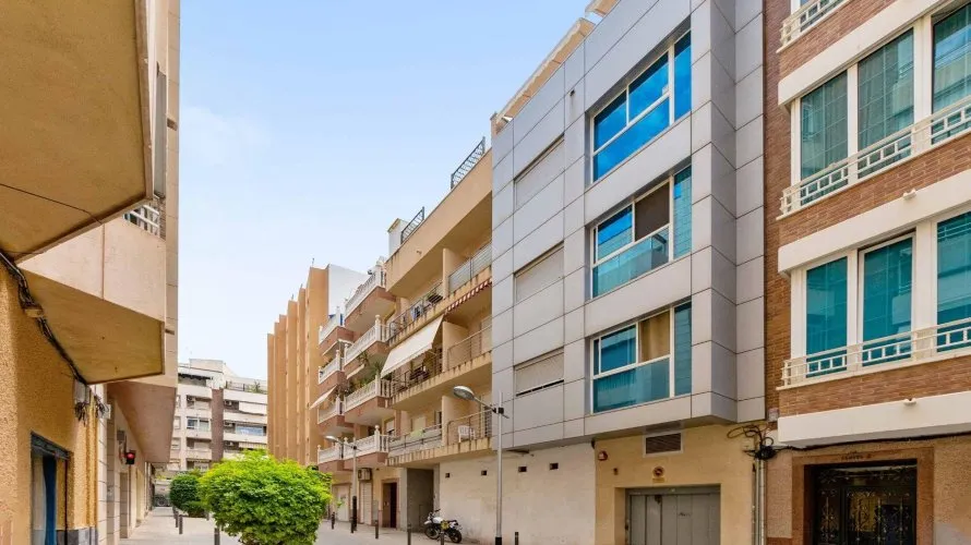 Ático de 3 dormitorios en Torrevieja, Spain No. 1287