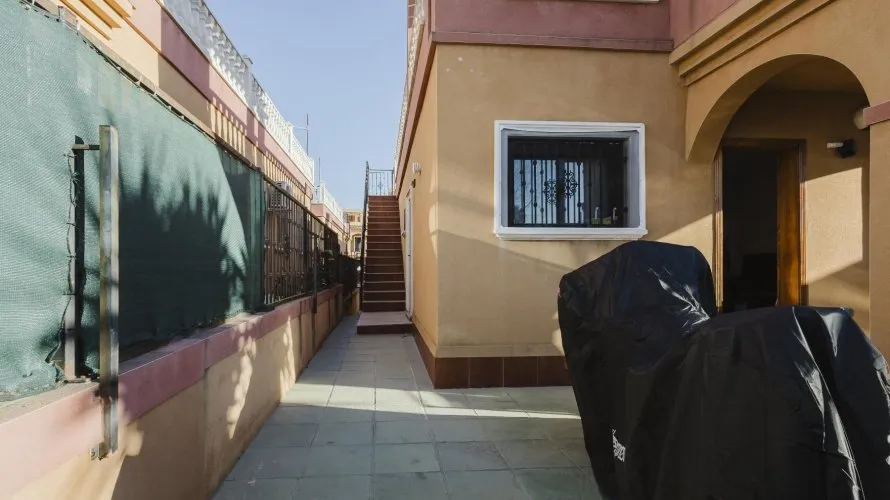 Apartamento de 79m² en Torrevieja, Spain No. 998 № 22